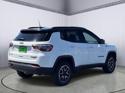 2024 Jeep Compass Trailhawk