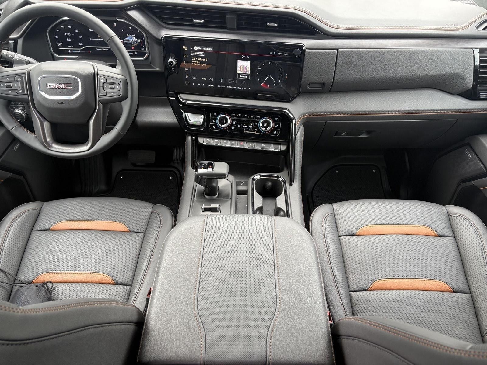 2025 GMC Sierra 1500 AT4