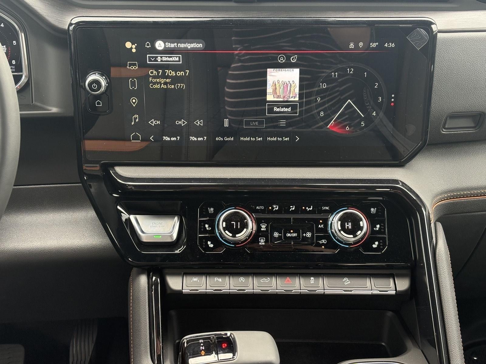 2025 GMC Sierra 1500 AT4