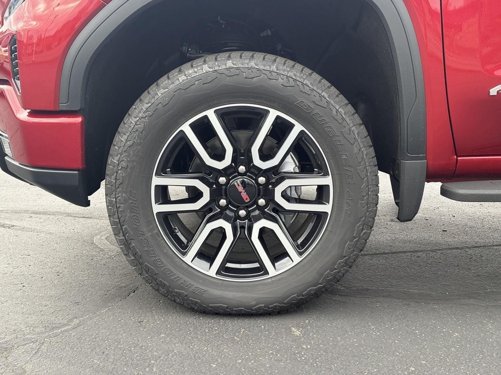 2025 GMC Sierra 1500 AT4