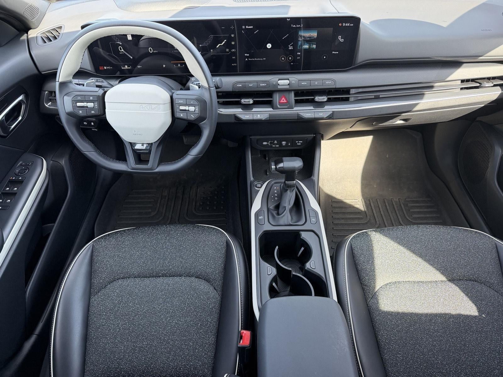 2025 Kia K4 GT-Line