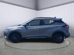 2022 Nissan Kicks SR