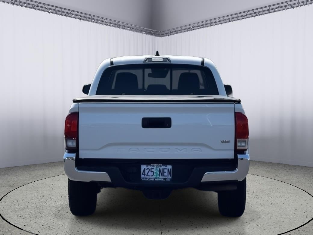 2022 Toyota Tacoma 2WD SR5