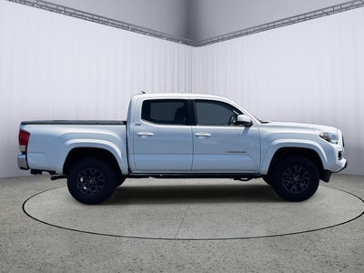 2022 Toyota Tacoma 2WD SR5