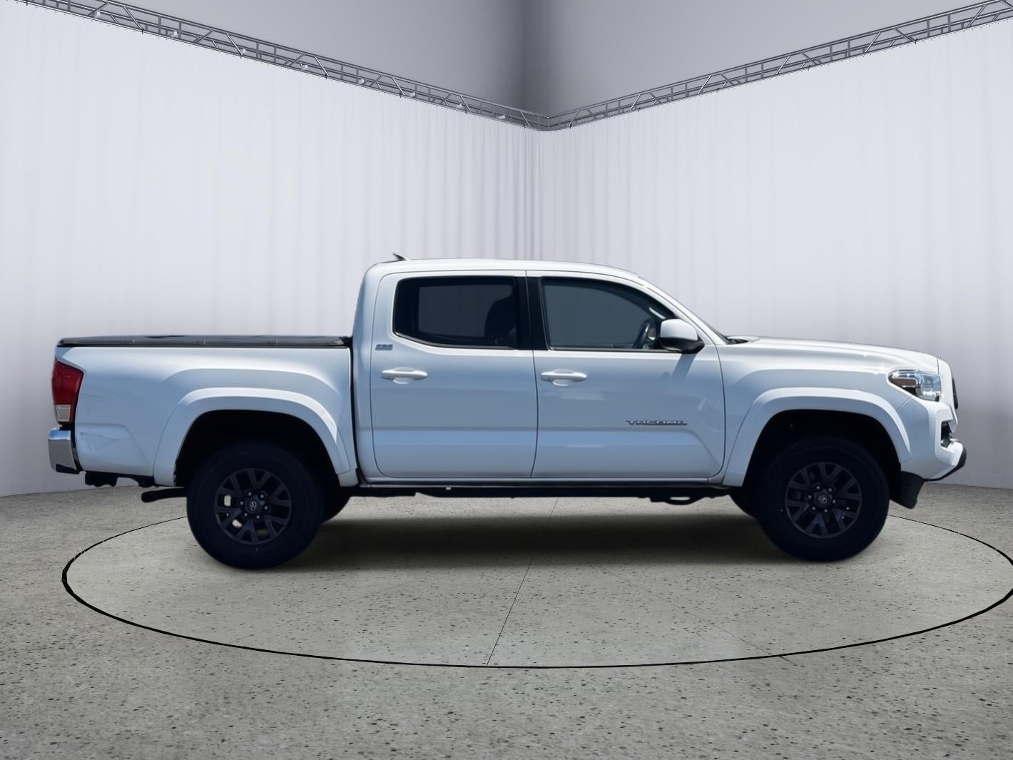 2022 Toyota Tacoma 2WD SR5