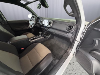 2022 Toyota Tacoma 4WD SR
