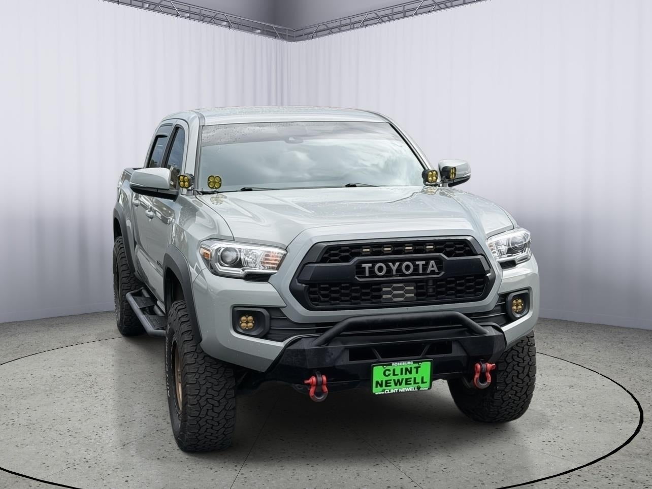 2022 Toyota Tacoma 4WD SR