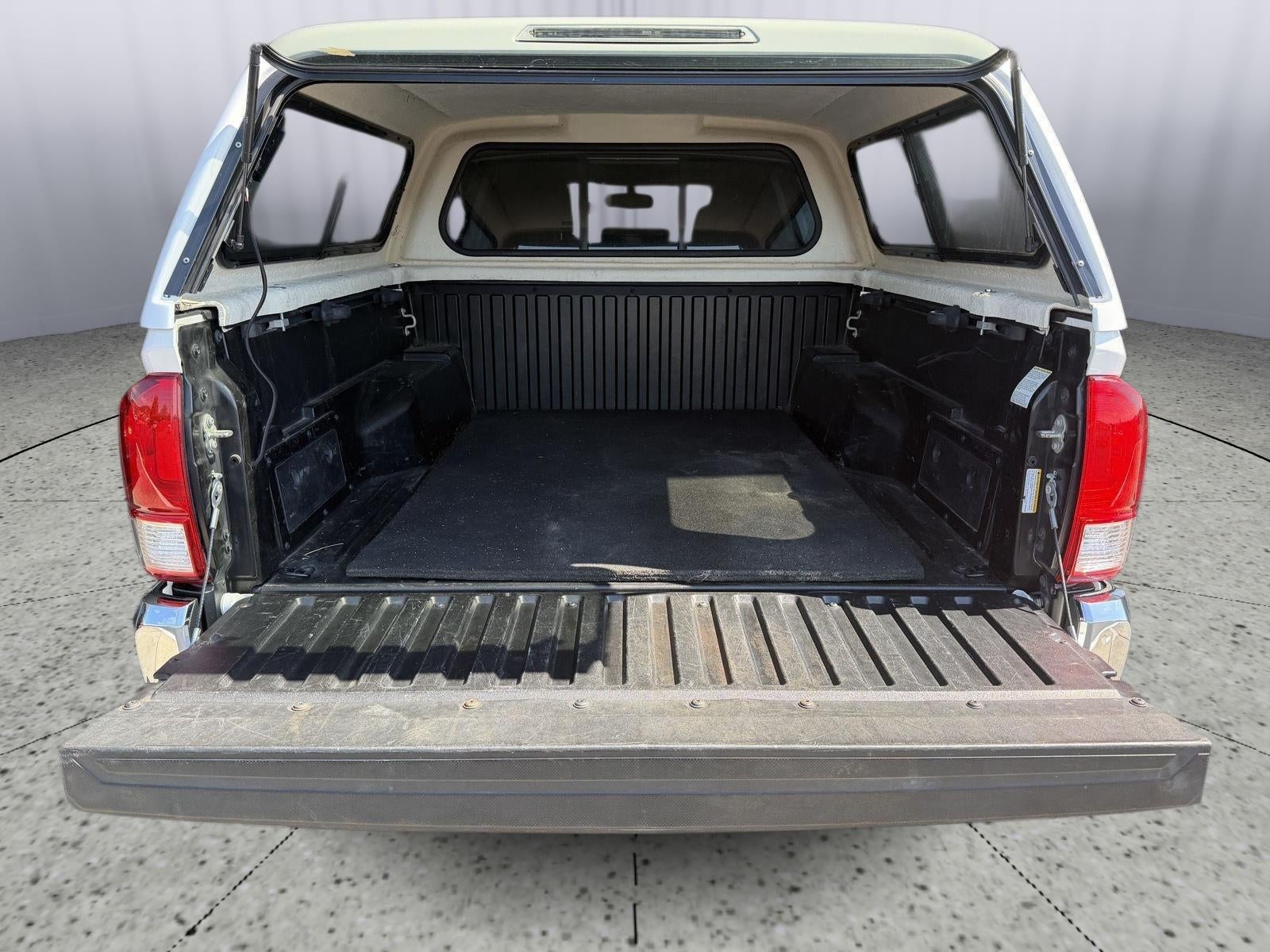 2017 Toyota Tacoma SR5