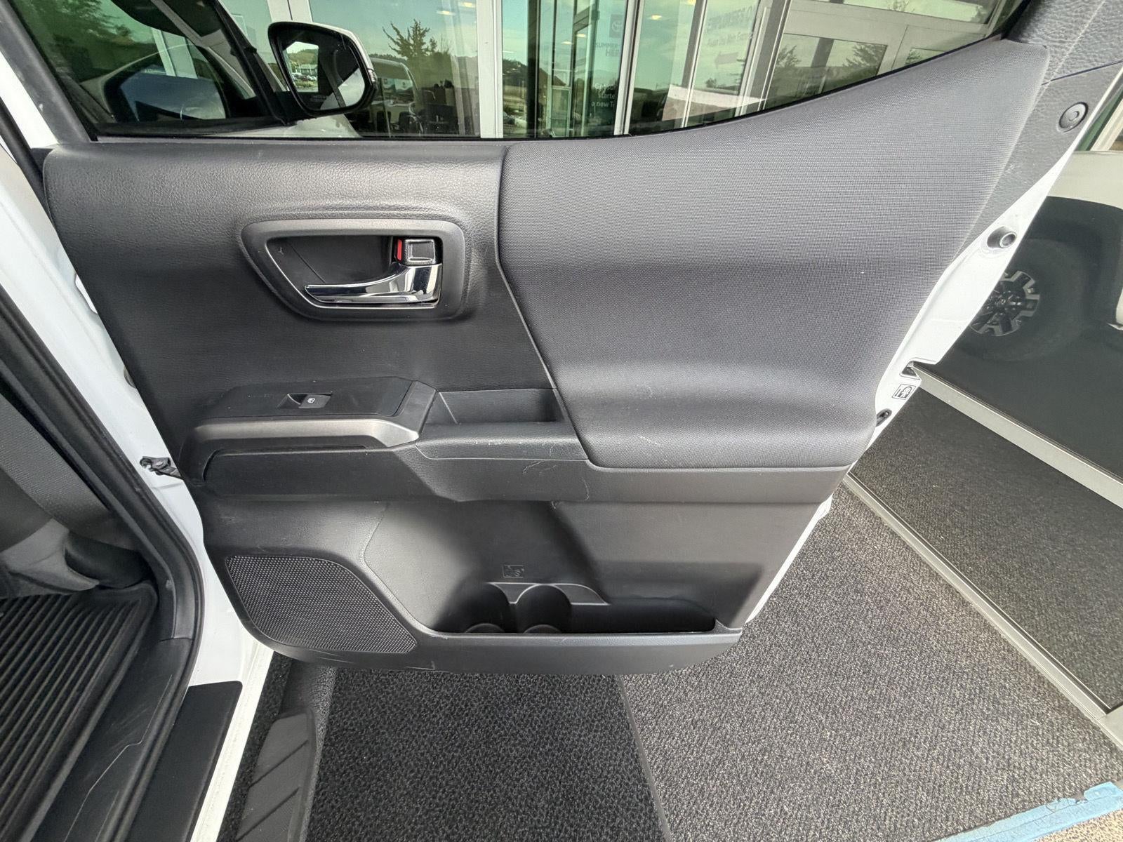 2019 Toyota Tacoma 4WD SR