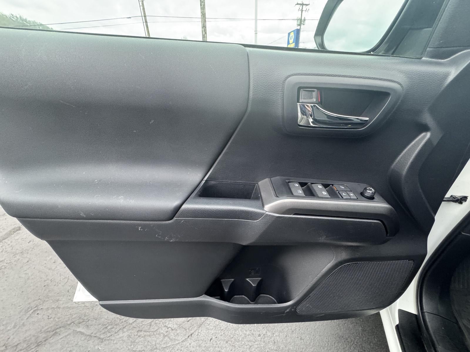 2023 Toyota Tacoma 4WD SR