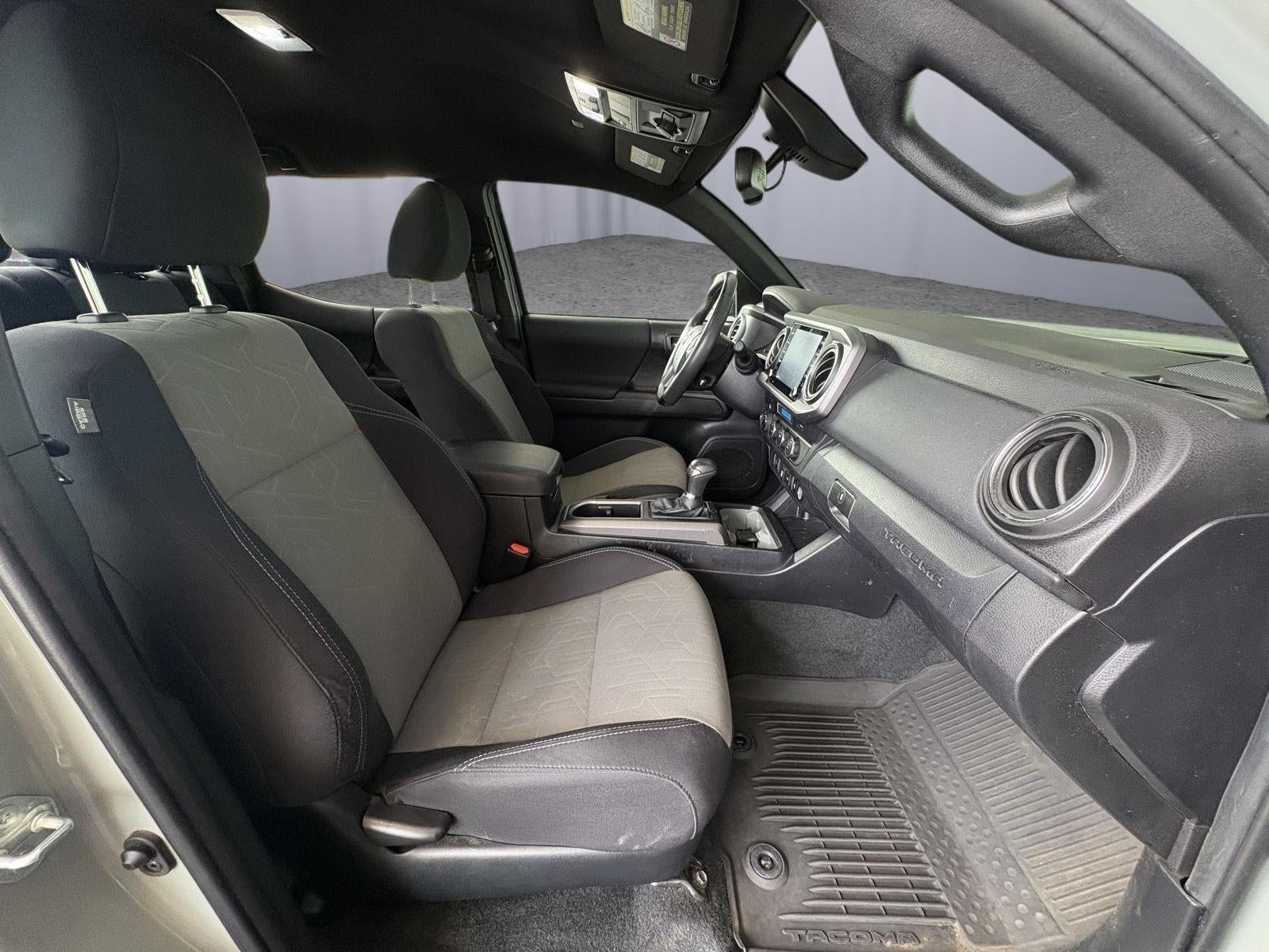 2022 Toyota Tacoma 4WD SR