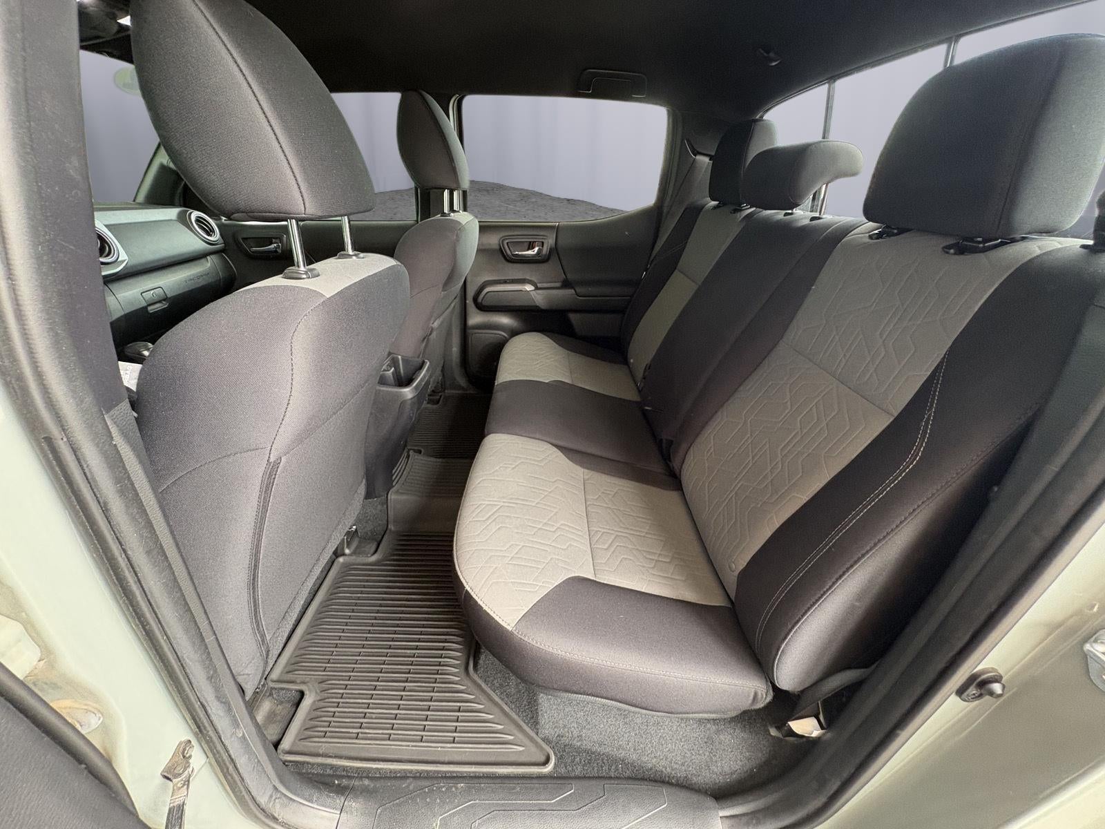 2022 Toyota Tacoma 4WD SR