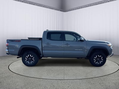 2022 Toyota Tacoma 4WD SR
