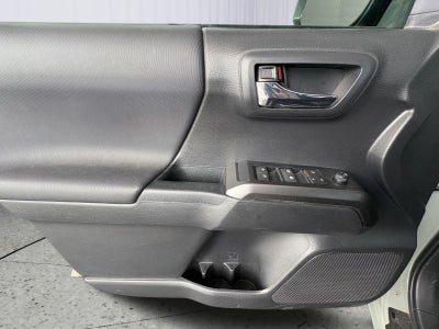 2022 Toyota Tacoma 4WD SR