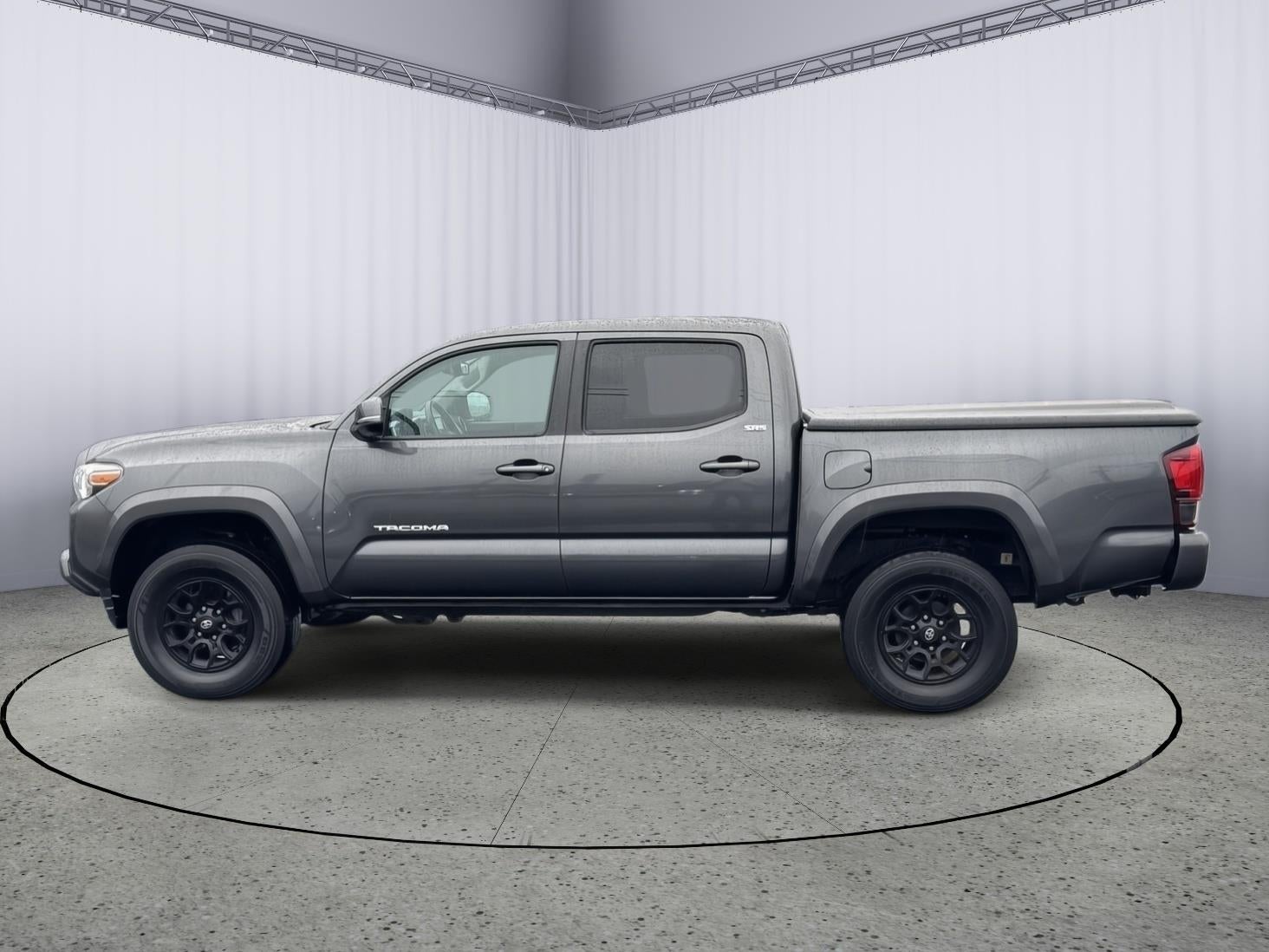 2022 Toyota Tacoma 4WD SR