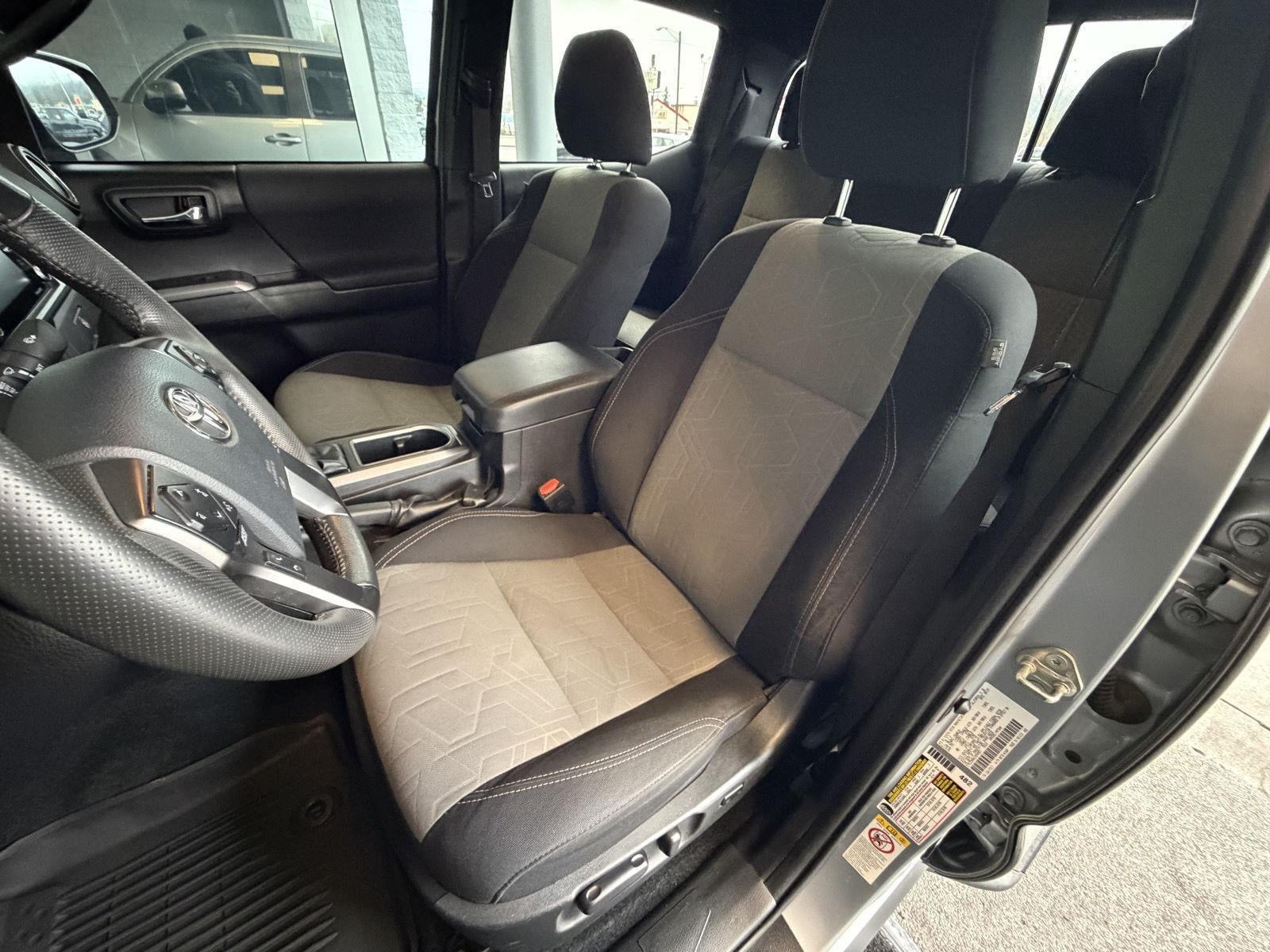 2020 Toyota Tacoma 4WD SR5