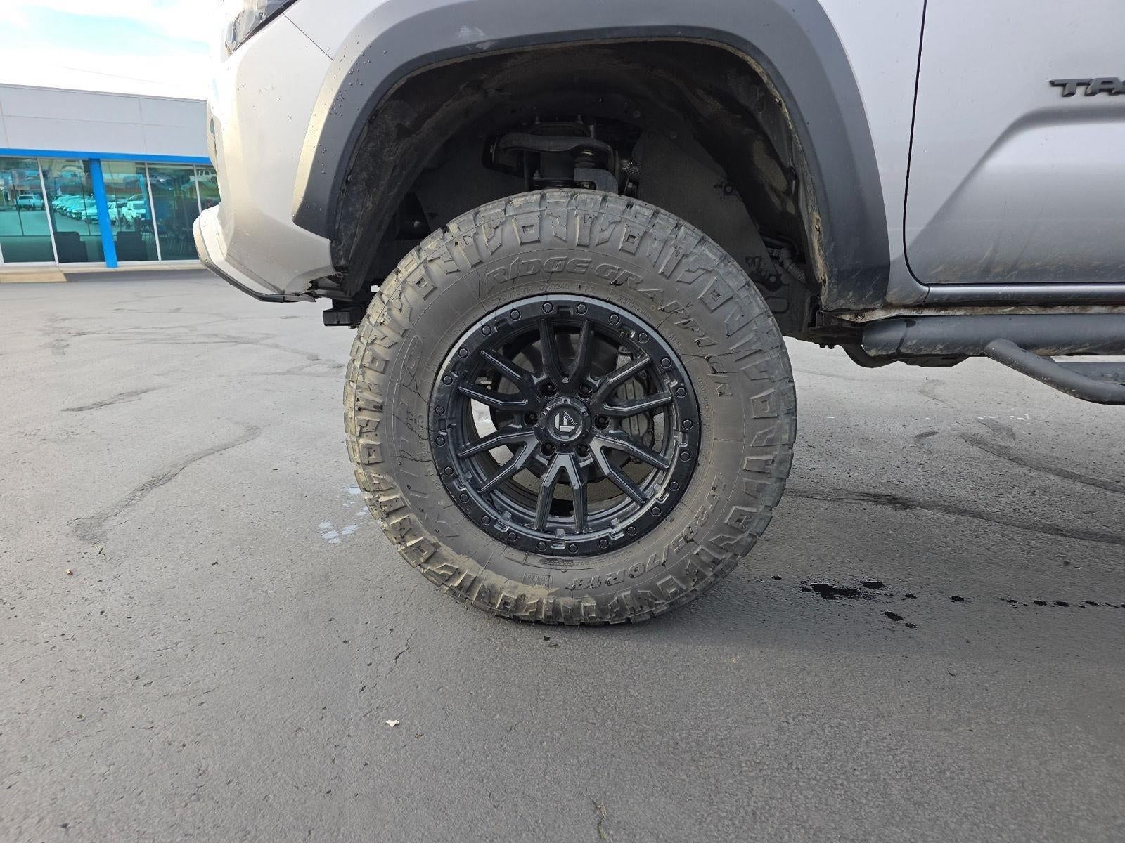 2020 Toyota Tacoma 4WD SR5