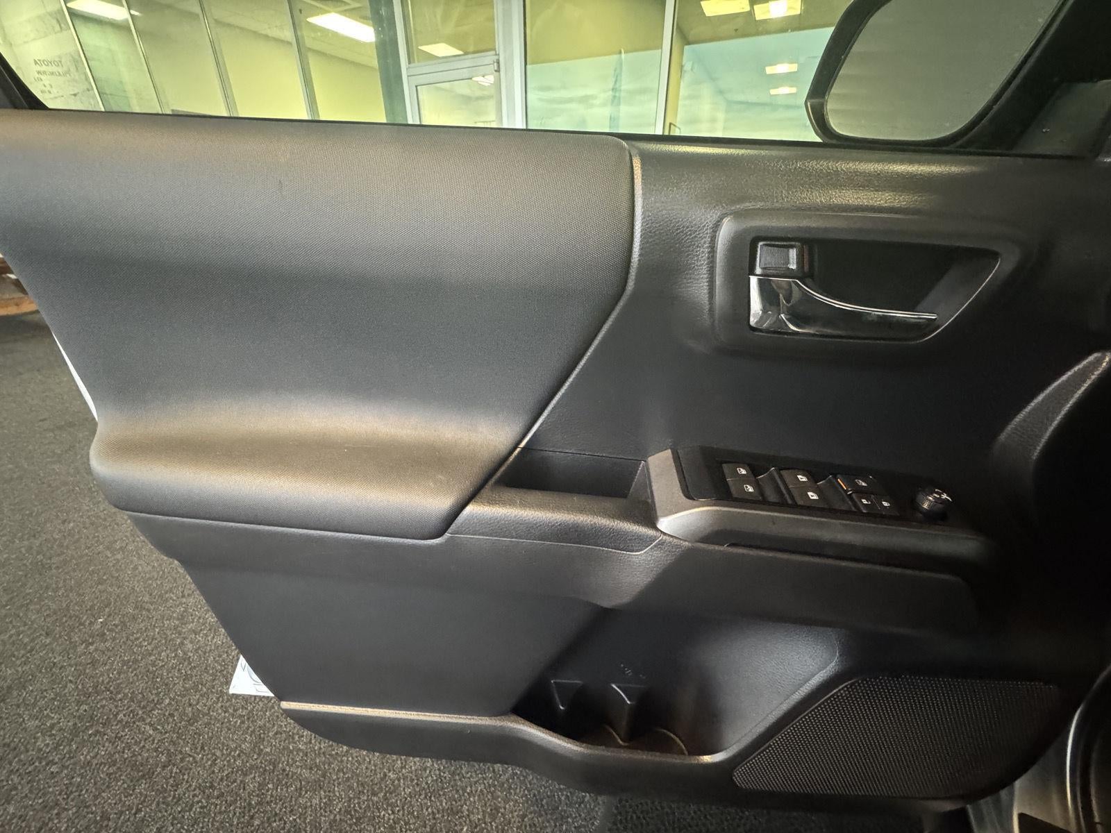 2023 Toyota Tacoma 4WD SR5