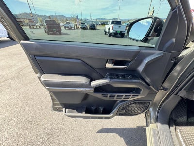 2024 Toyota Tacoma 4WD SR5