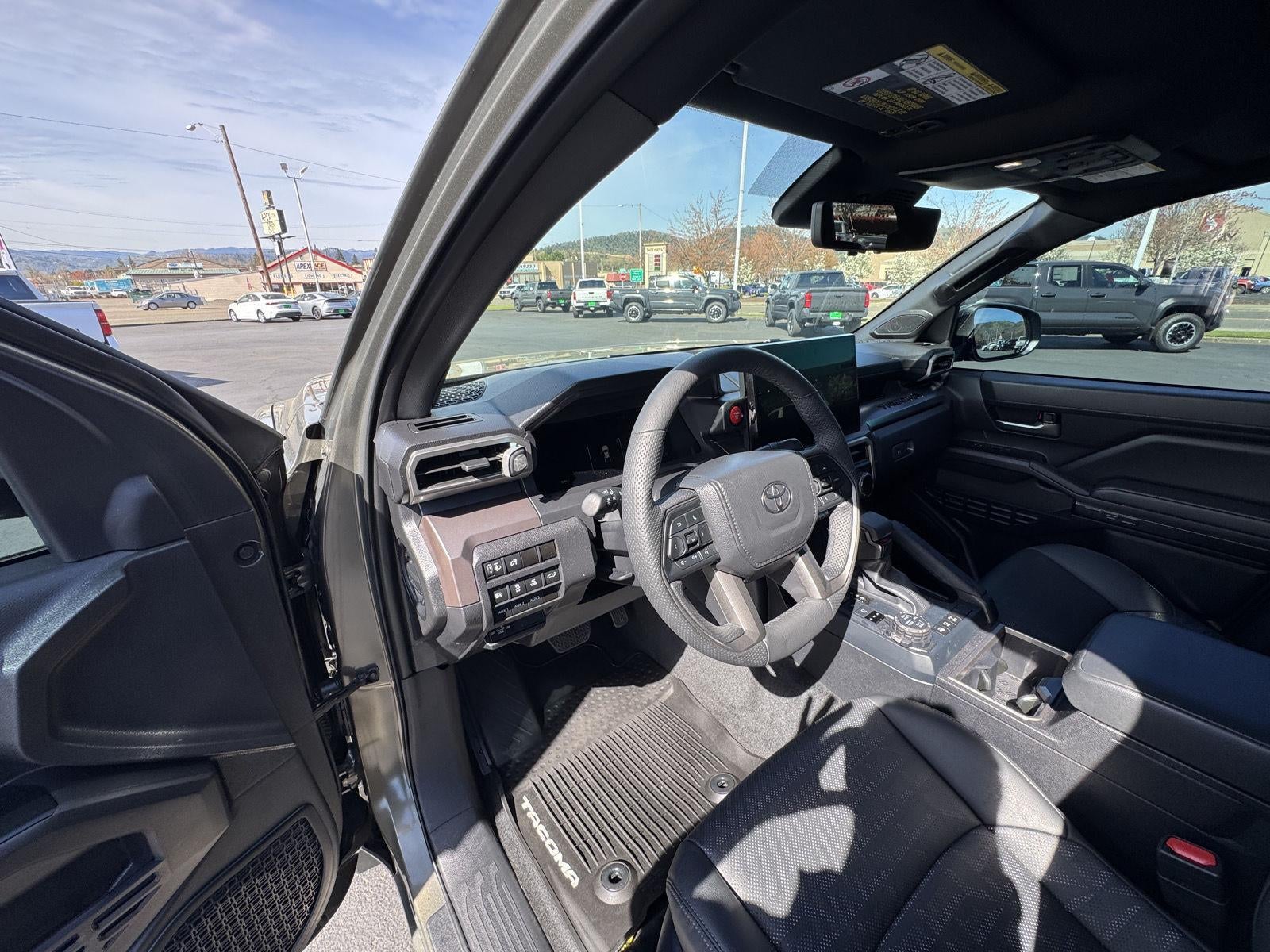 2024 Toyota Tacoma 4WD SR5