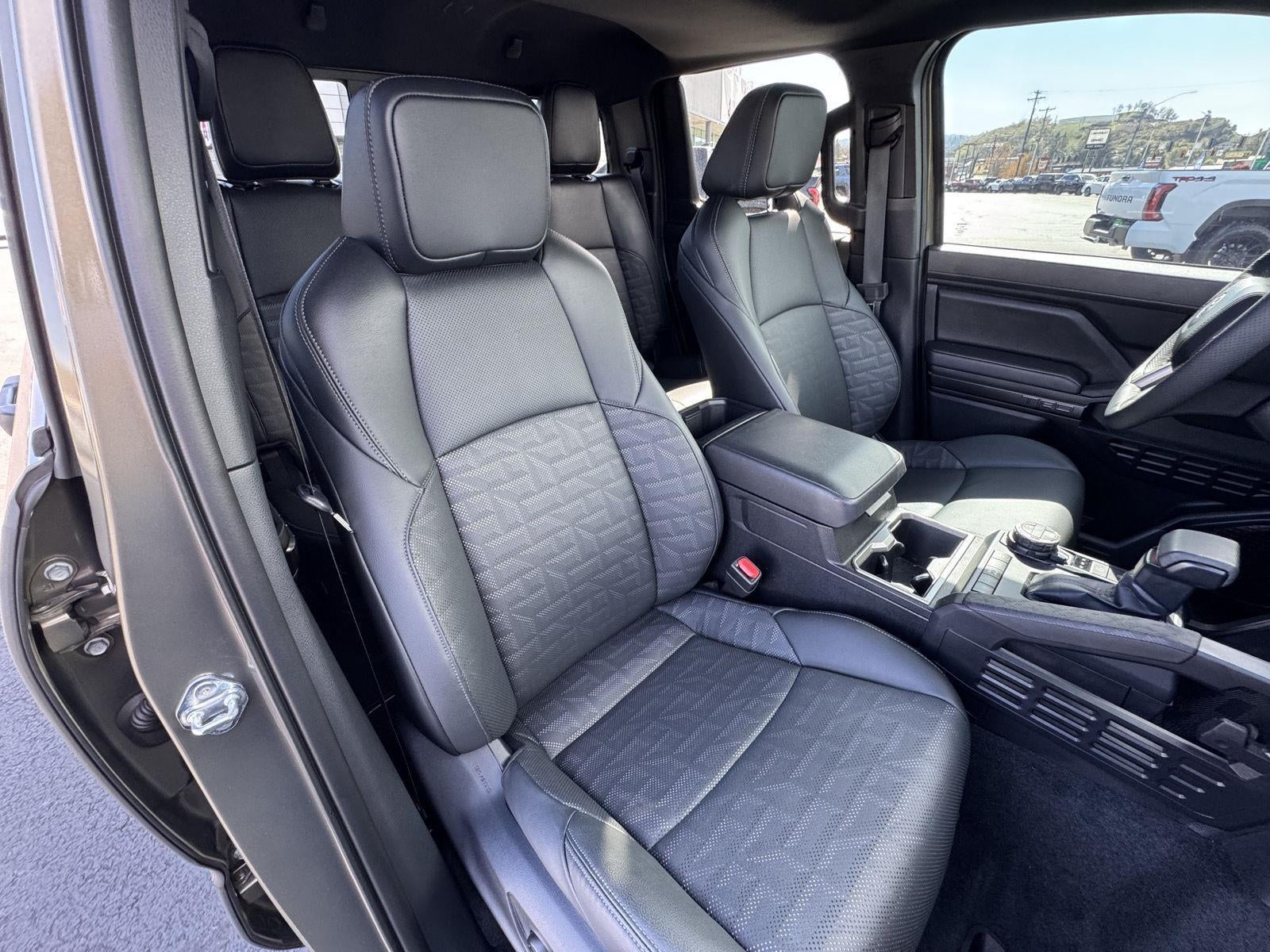 2024 Toyota Tacoma 4WD SR5