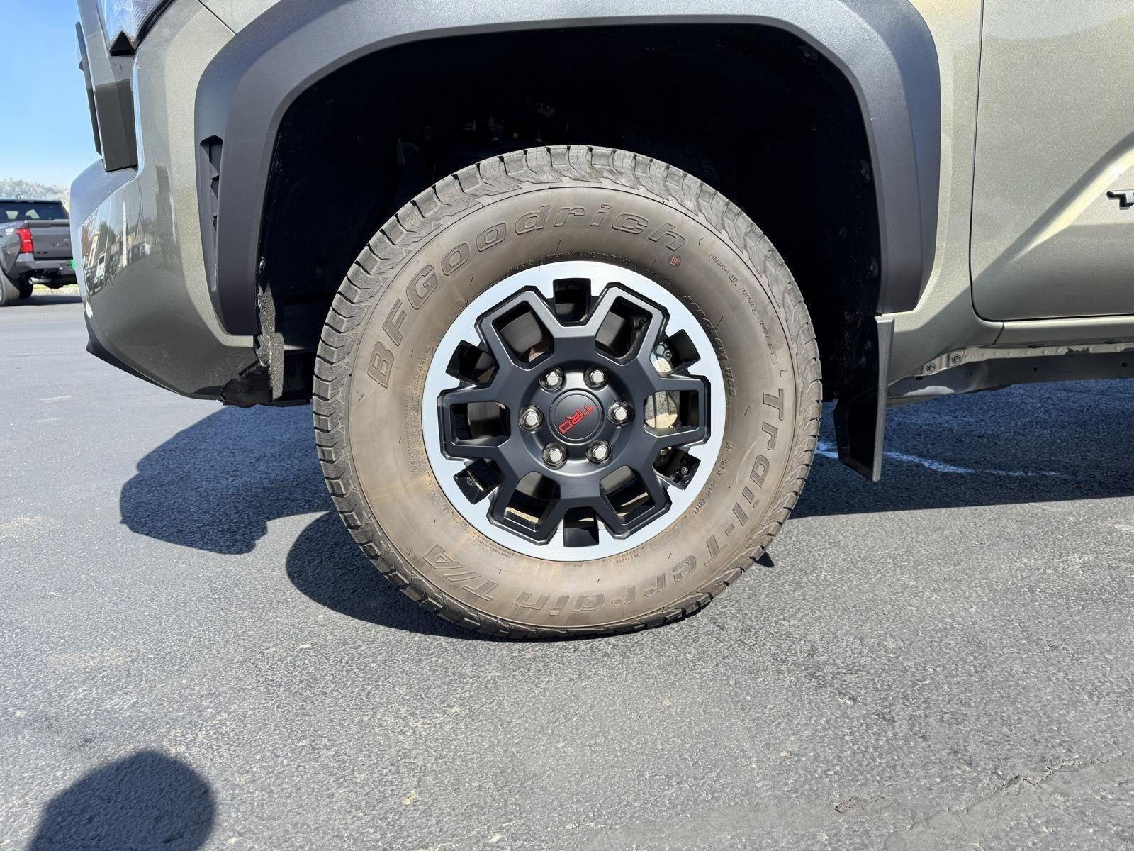 2024 Toyota Tacoma 4WD SR5