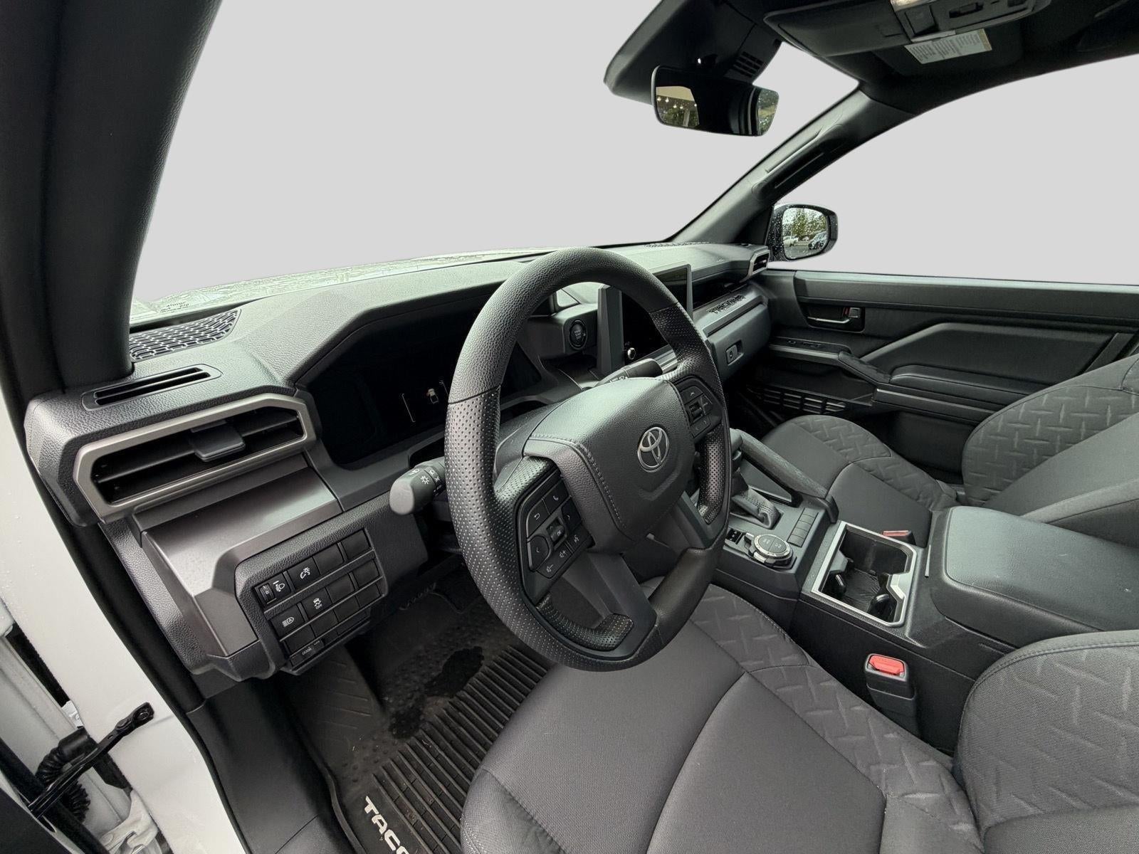 2026 Toyota Tacoma 4WD SR5