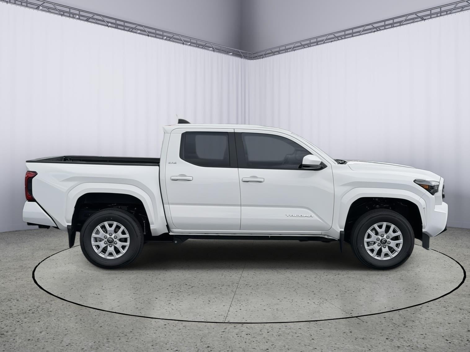 2026 Toyota Tacoma 4WD SR5