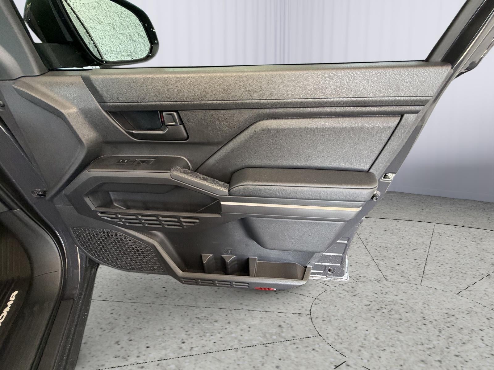 2026 Toyota Tacoma 4WD SR5