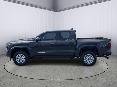 2026 Toyota Tacoma 4WD SR5