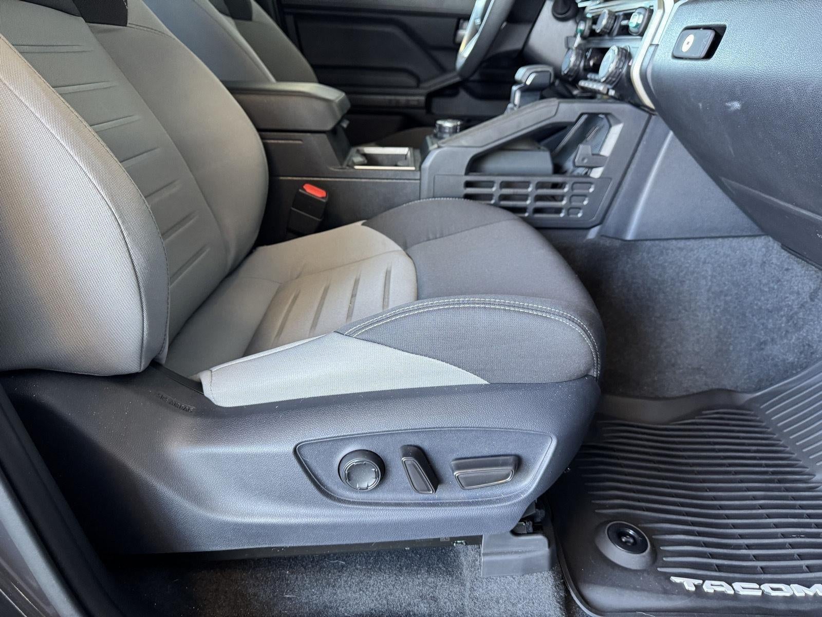 2026 Toyota Tacoma 4WD SR5