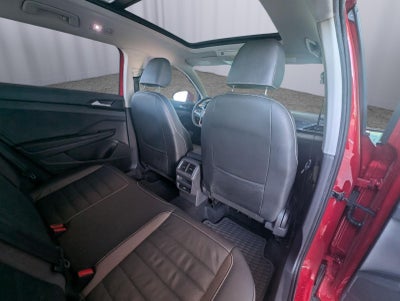 2022 Volkswagen Taos SEL