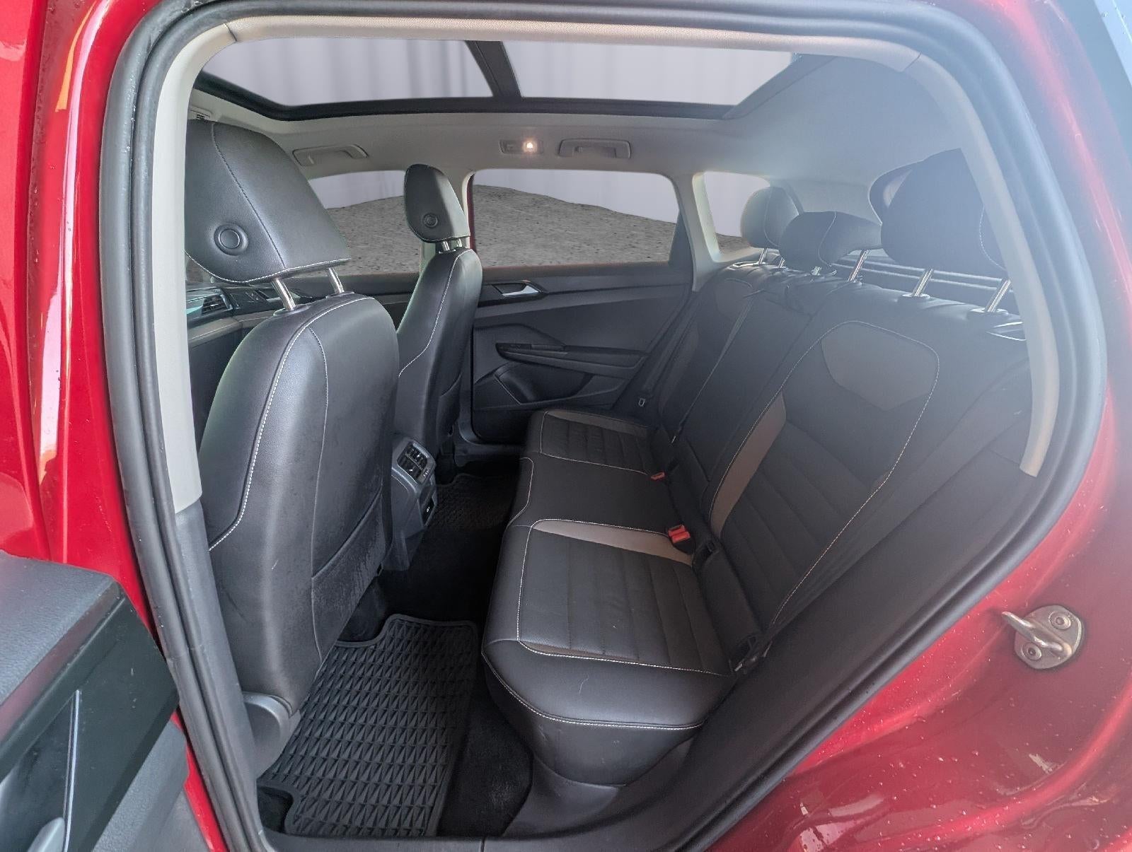 2022 Volkswagen Taos SEL