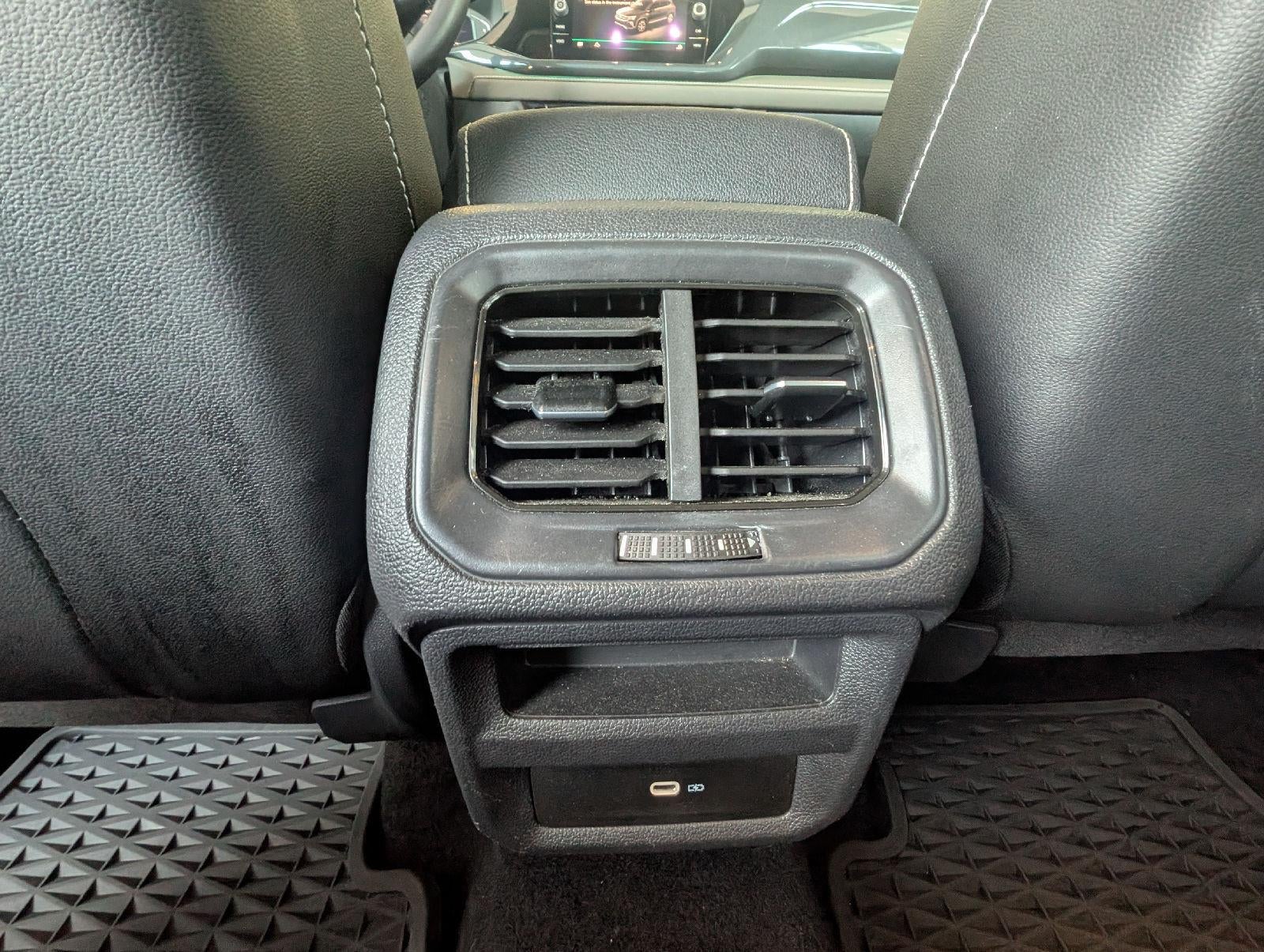 2022 Volkswagen Taos SEL