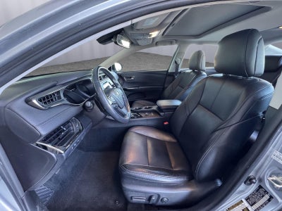 2018 Toyota Avalon XLE