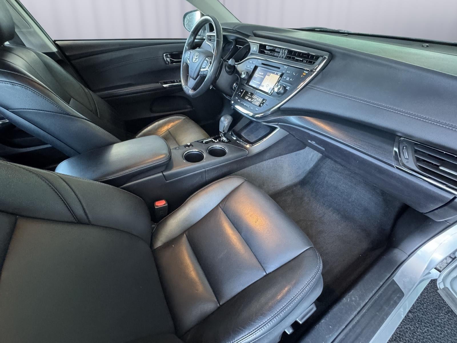 2018 Toyota Avalon XLE