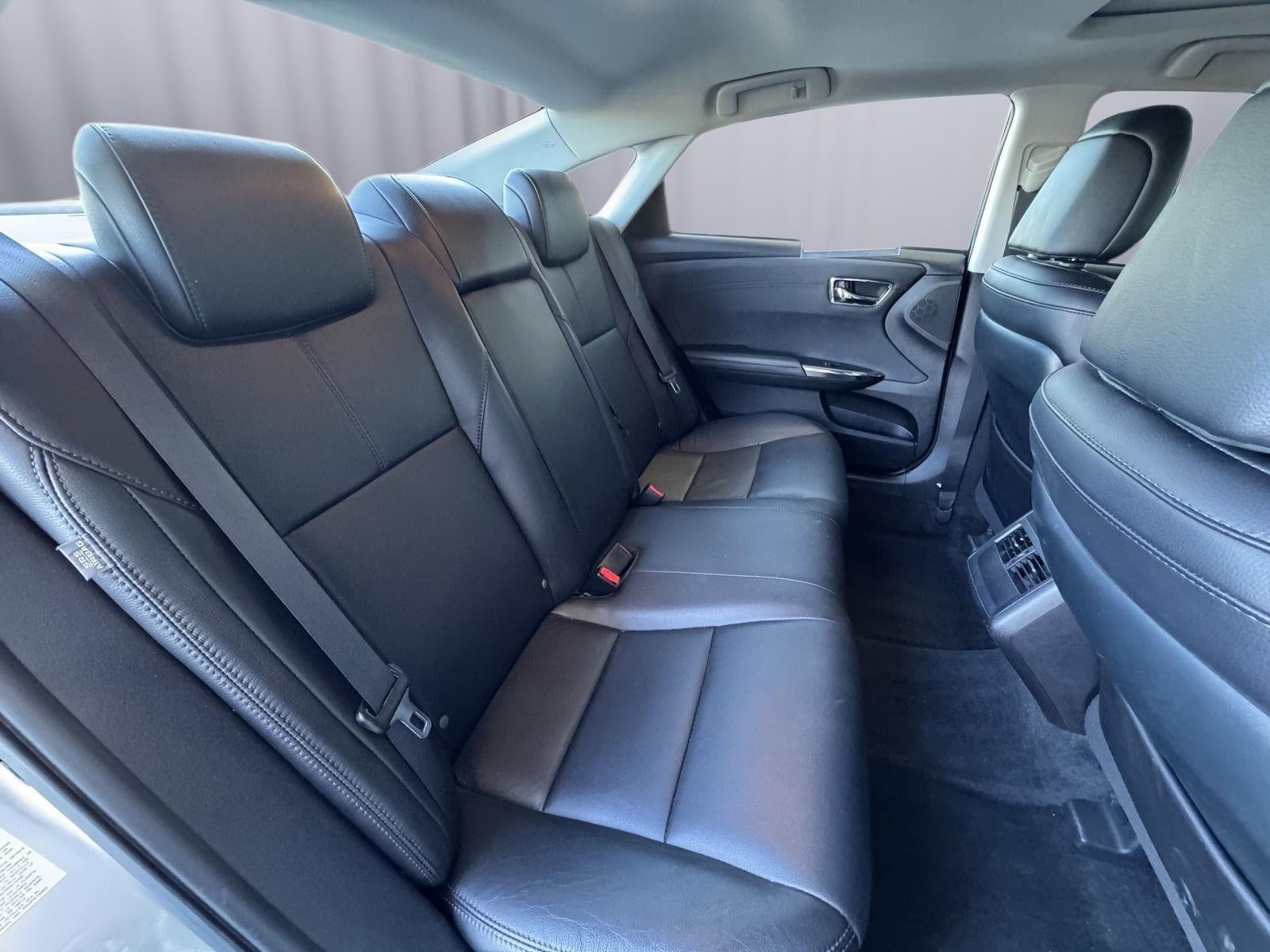 2018 Toyota Avalon XLE