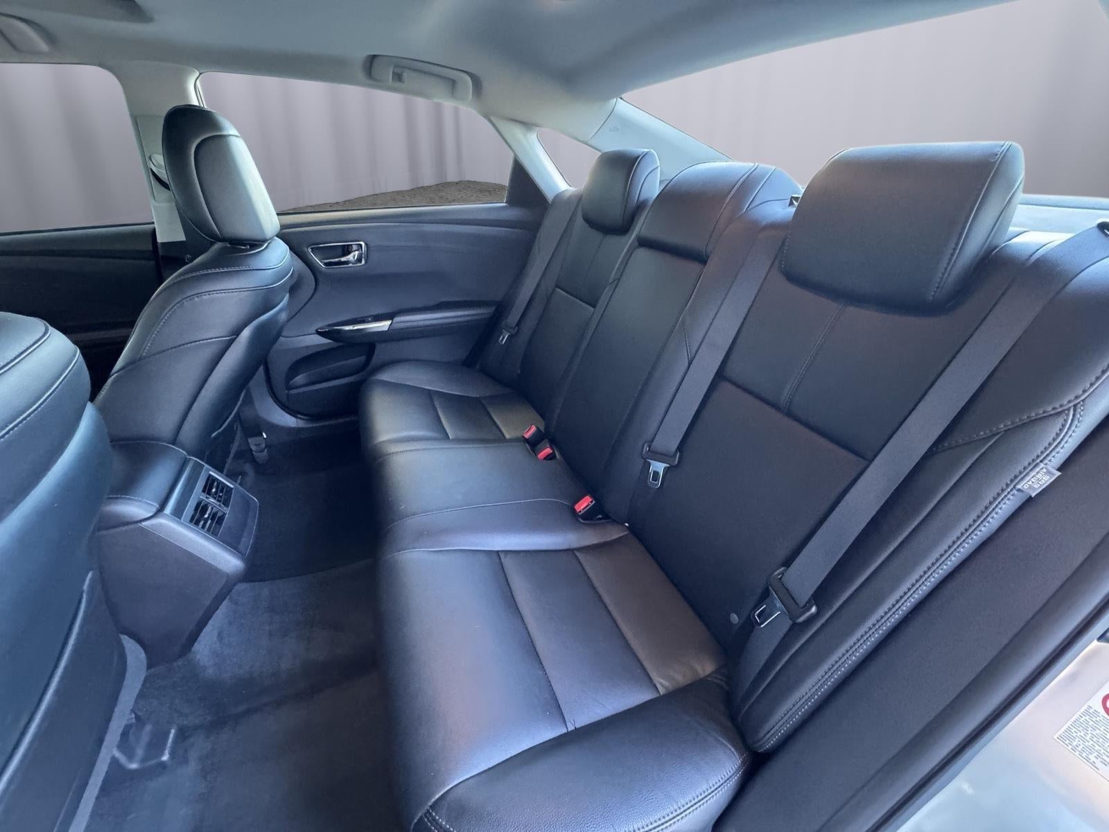2018 Toyota Avalon XLE