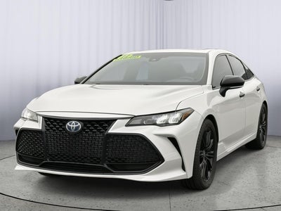 2022 Toyota Avalon Hybrid XSE Nightshade