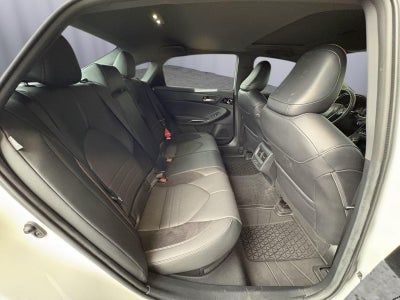 2022 Toyota Avalon Hybrid XSE Nightshade