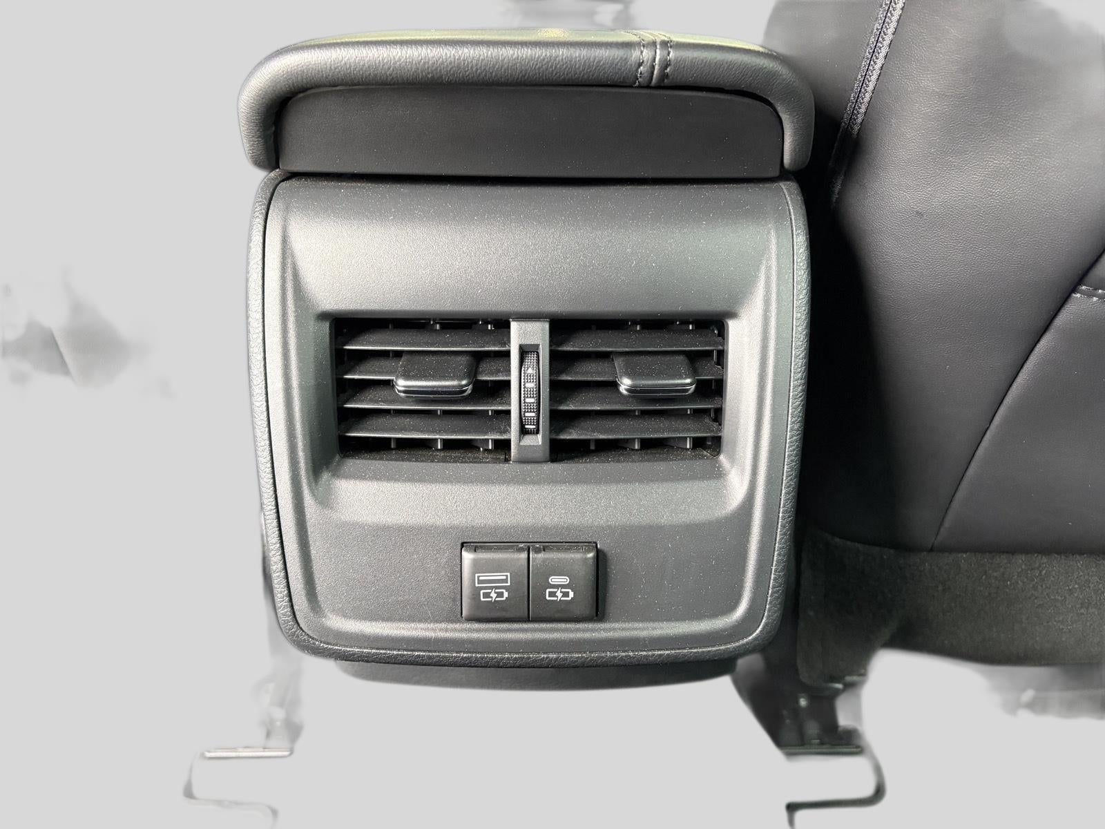 2022 Toyota Avalon Hybrid XSE Nightshade