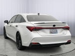 2022 Toyota Avalon Hybrid XSE Nightshade