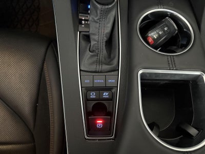 2022 Toyota Avalon Hybrid XSE Nightshade