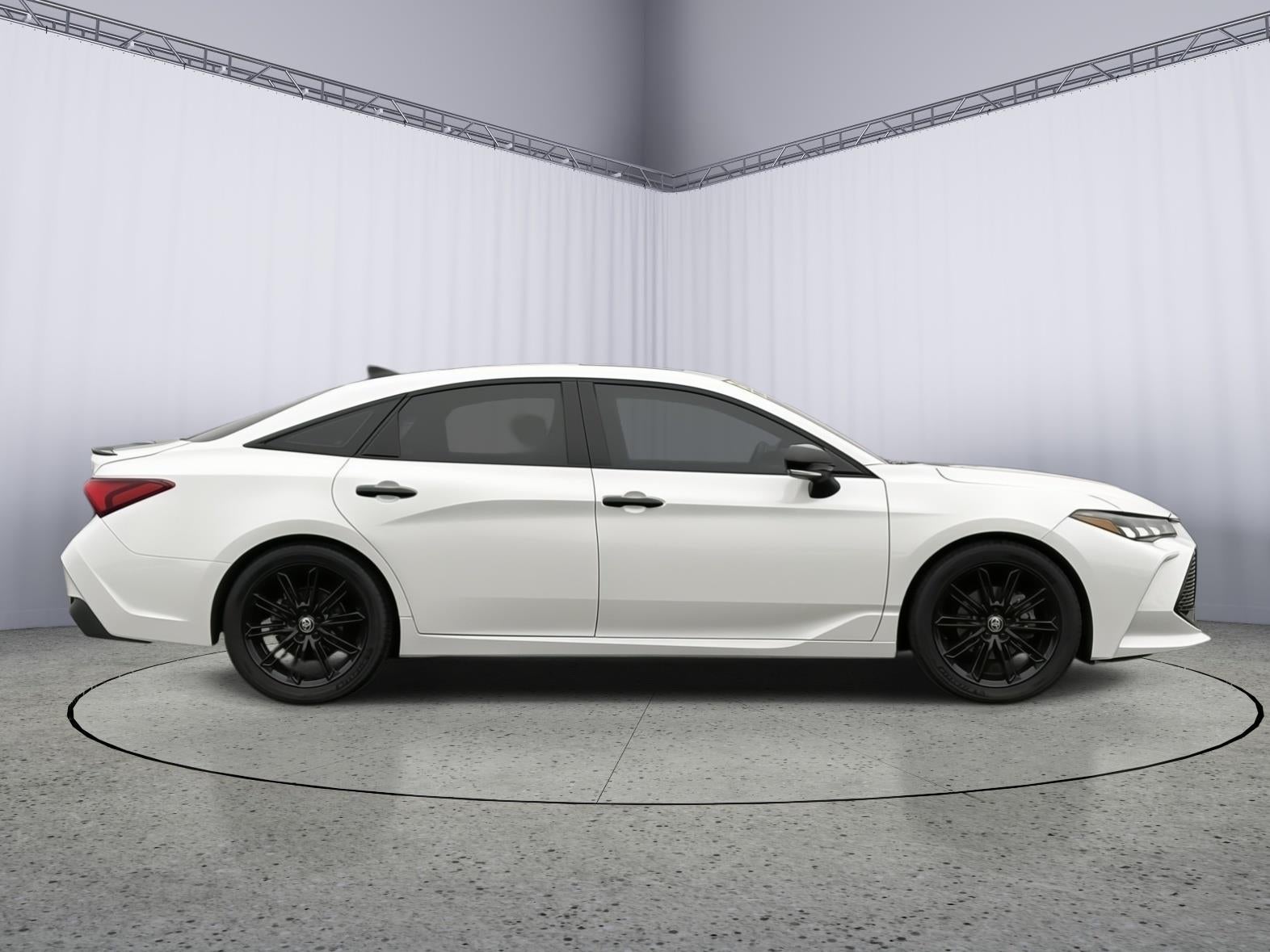 2022 Toyota Avalon Hybrid XSE Nightshade