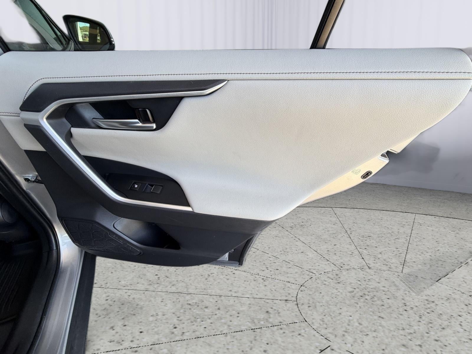 2021 Toyota RAV4 Hybrid Limited