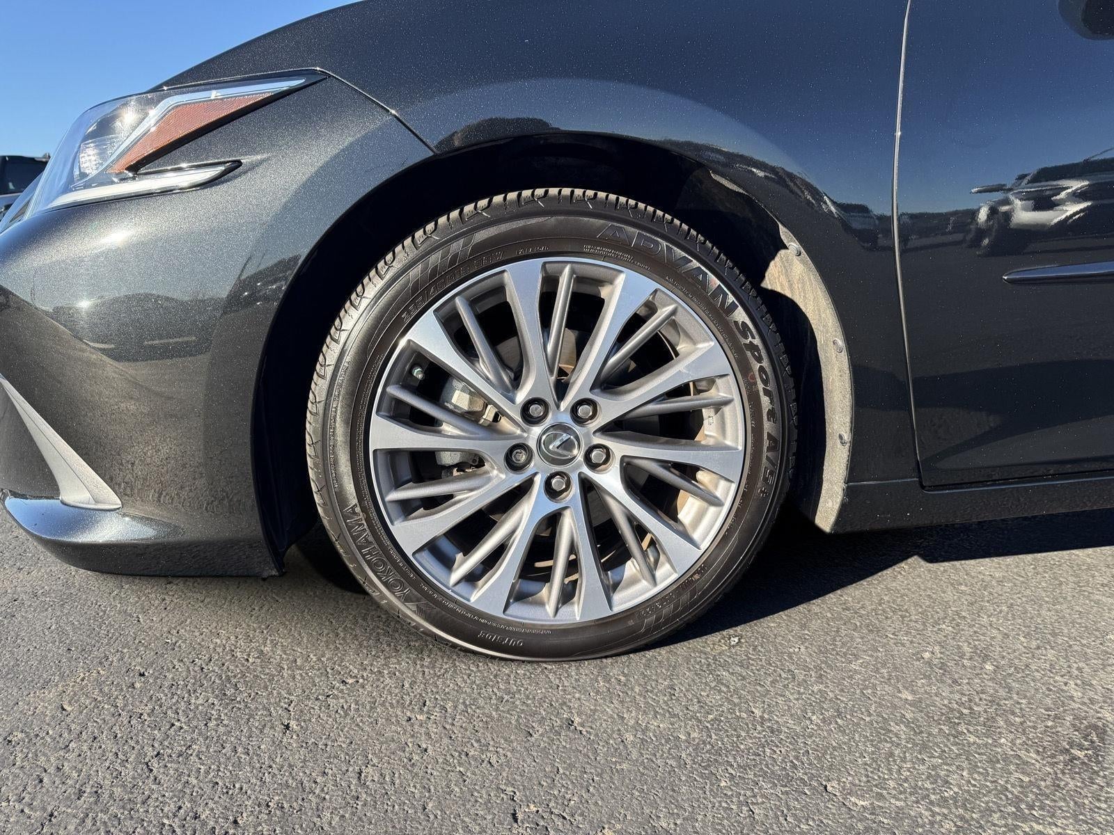 2021 Lexus ES ES 250