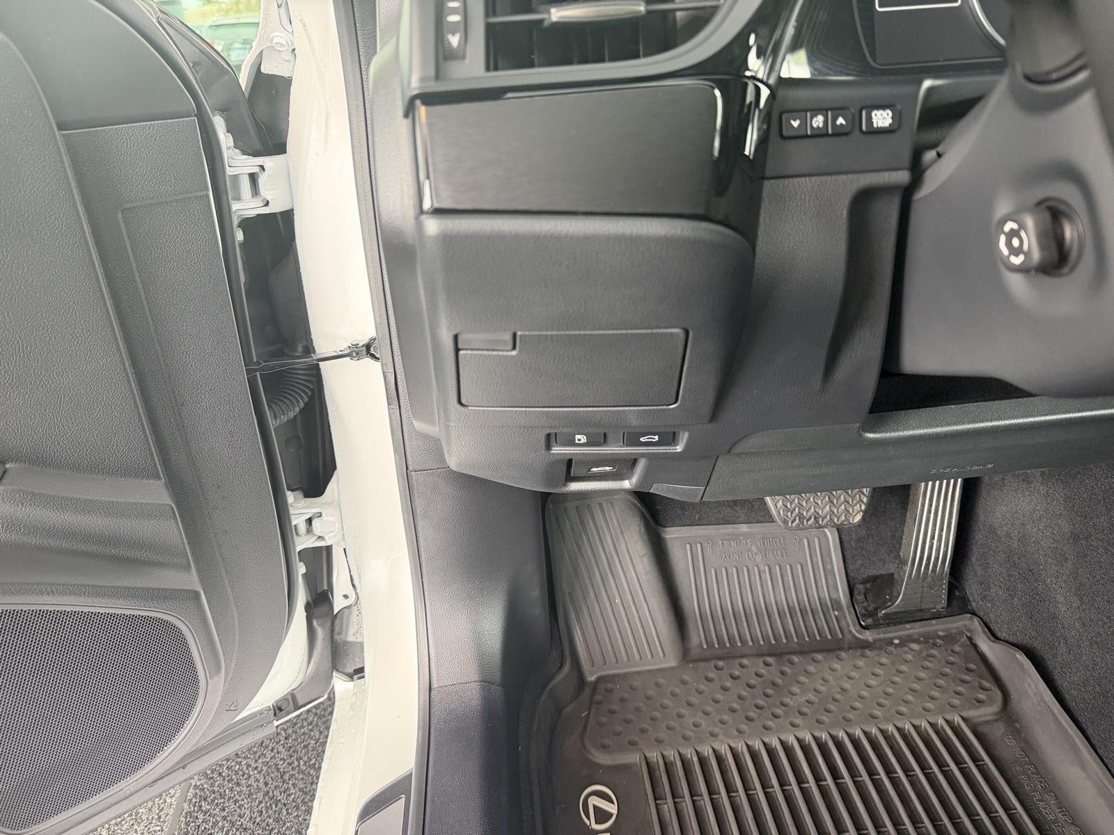 2025 Lexus ES ES 300h