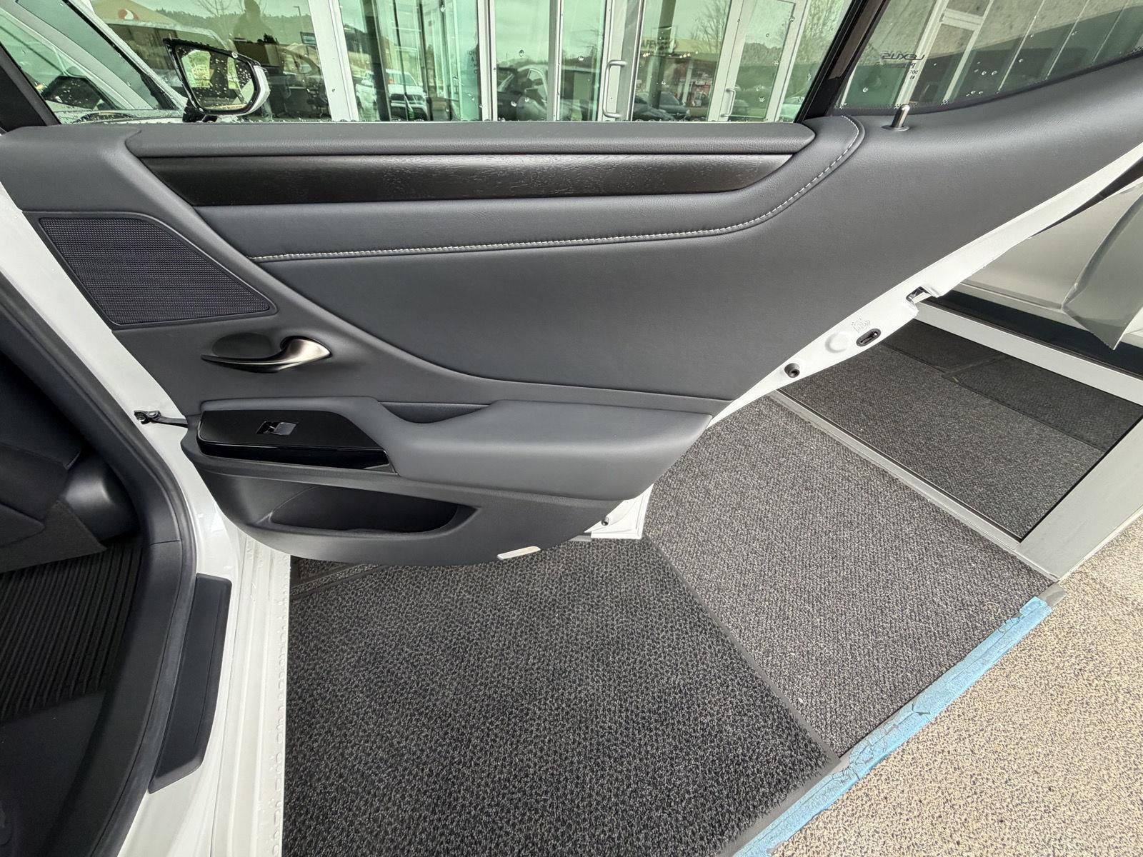 2025 Lexus ES ES 300h