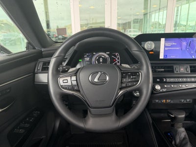 2025 Lexus ES ES 300h