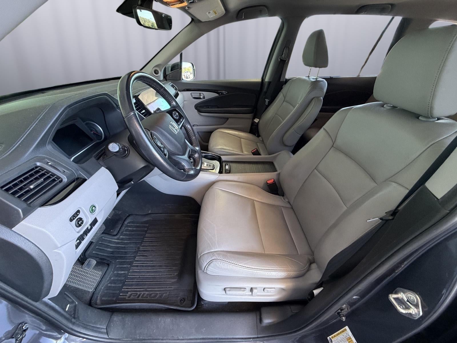 2019 Honda Pilot Touring 8-Passenger